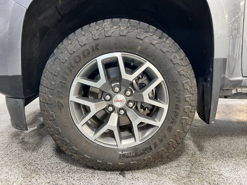 Used 2022 GMC Canyon AT4 AWD/4WD image 14