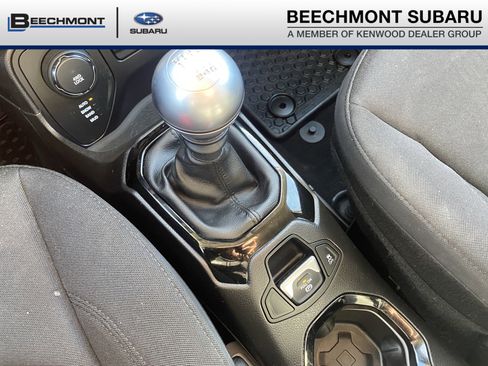 Used 2017 Jeep Renegade Altitude image 19