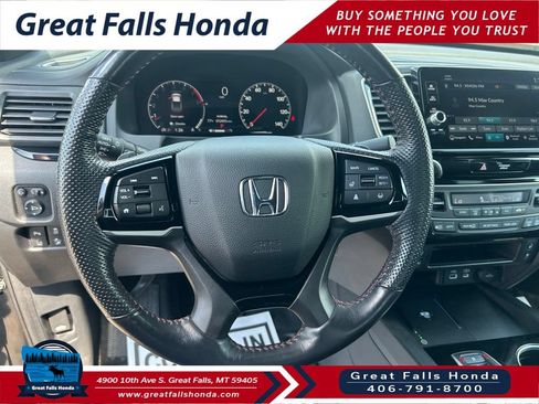 Certified 2024 Honda Ridgeline Black Edition image 12