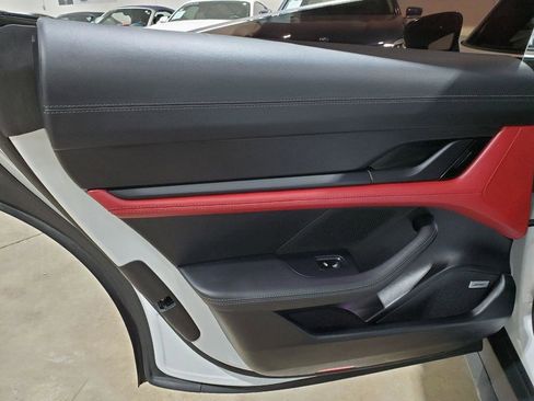 Used 2020 Porsche Taycan Turbo image 26