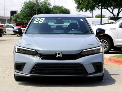 Used 2023 Honda Civic Sport image 8