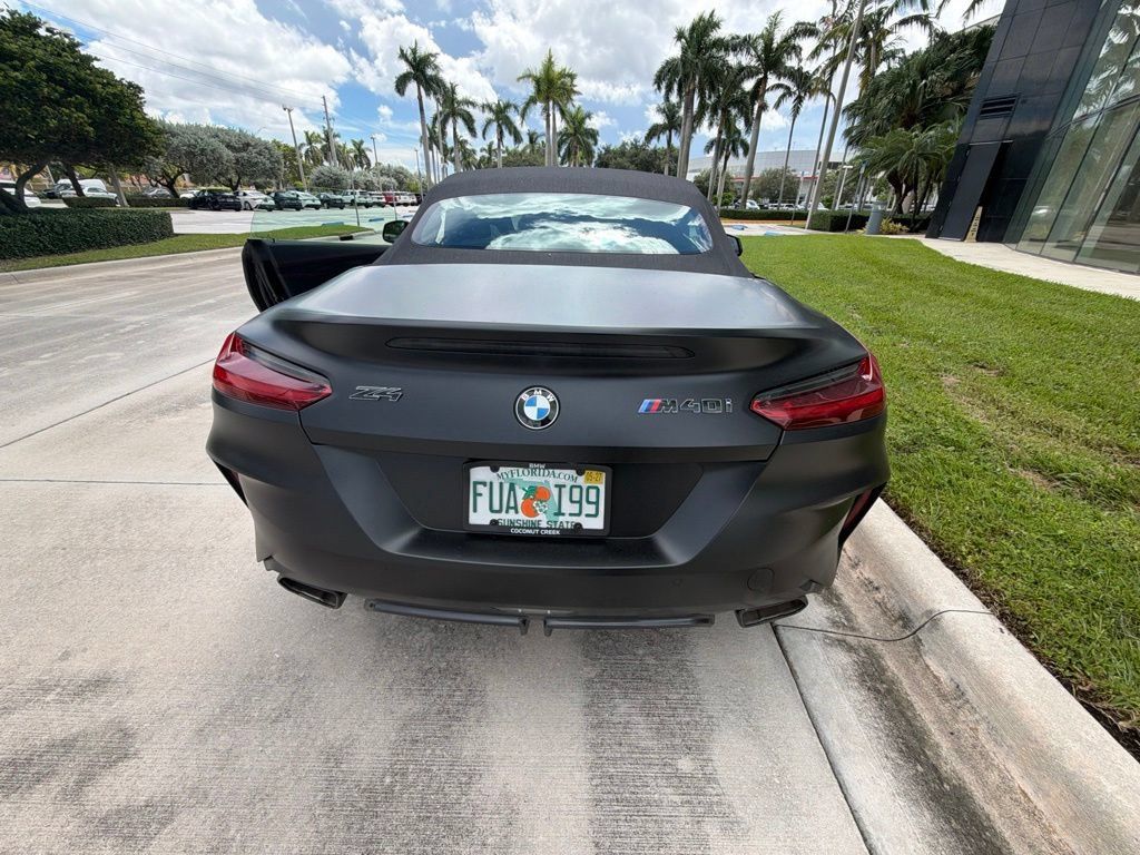 Used 2026 BMW Z4 M40i RWD image 5