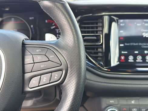 Used 2022 Dodge Durango GT AWD/4WD image 35