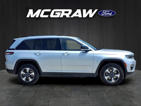 Used 2022 Jeep Grand Cherokee Limited 4xe AWD/4WD image 7