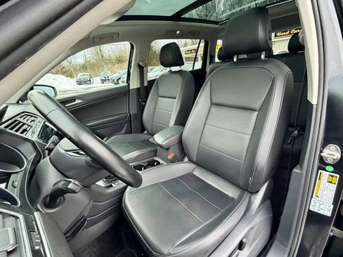 Used 2019 Volkswagen Tiguan SEL AWD/4WD image 11