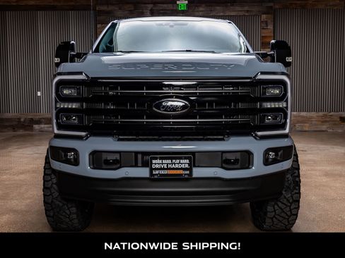 Used 2026 Ford F250 Platinum image 4