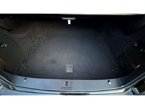 Used 2013 Mercedes-Benz E 350 Sedan image 36