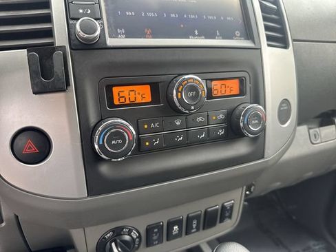Used 2020 Nissan Frontier SV AWD/4WD image 23