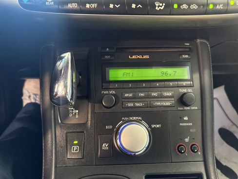 Used 2012 Lexus CT 200h Premium FWD image 23