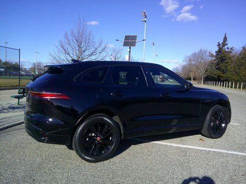 Used 2021 Jaguar F-PACE S image 32