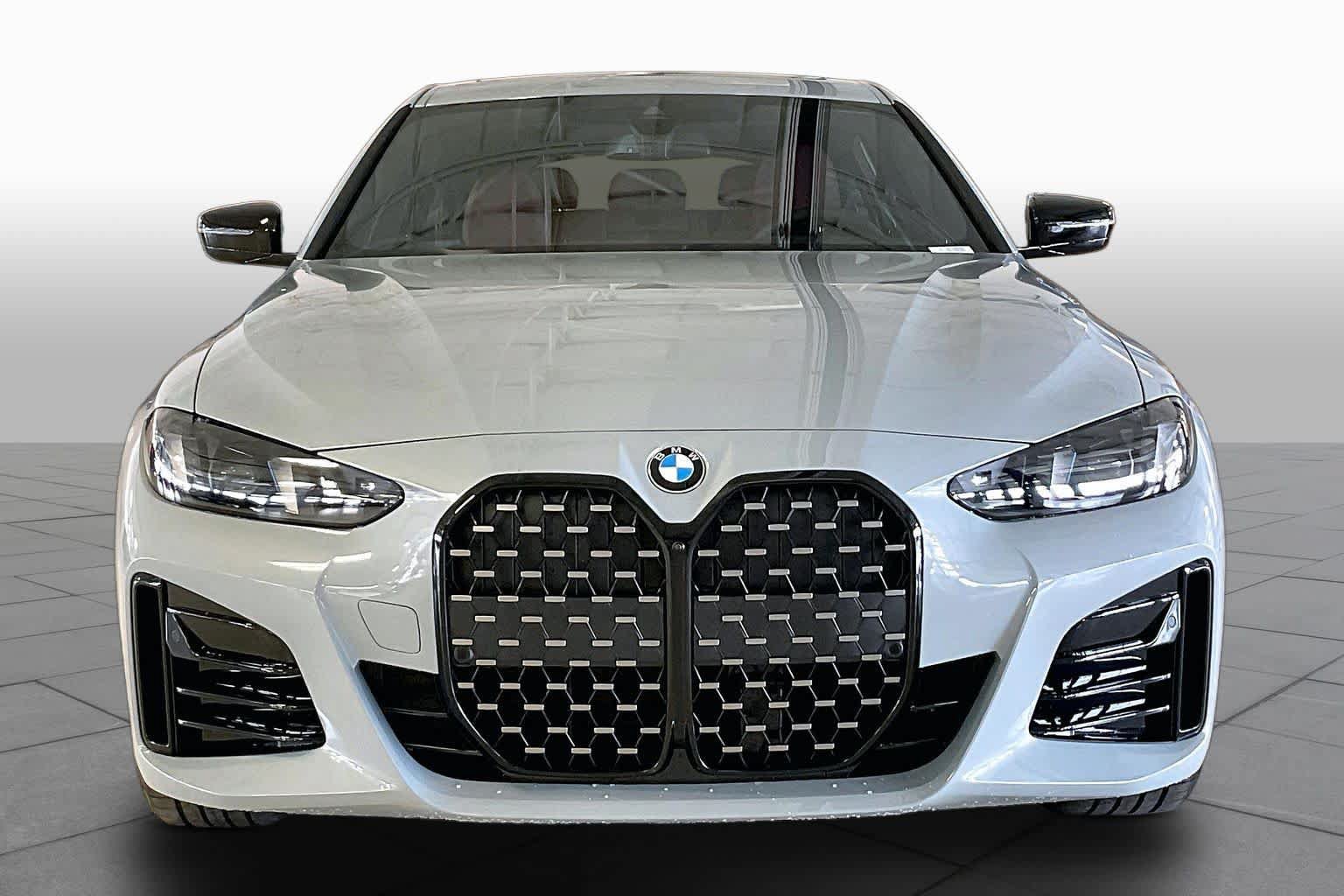 New 2026 BMW 430i xDrive w/ M Sport Package AWD/4WD image 3