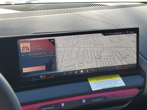 New 2026 BMW X3 xDrive30 w/ Premium Package image 18