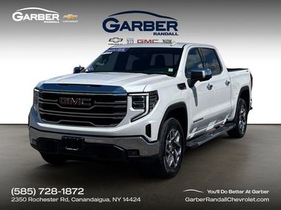 Used 2025 GMC Sierra 1500 SLT w/ SLT Premium Package