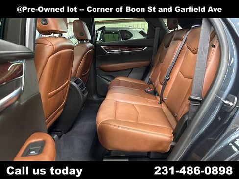 Used 2019 Cadillac XT5 Luxury AWD/4WD image 18