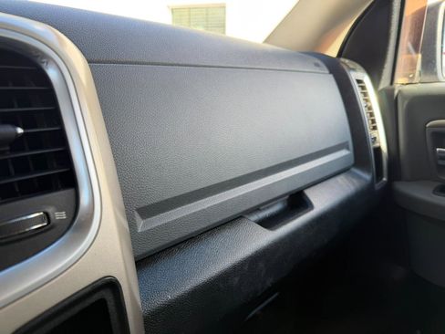 Used 2015 RAM 2500 SLT image 36