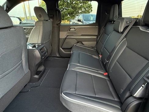 New 2026 GMC Sierra EV Elevation image 15