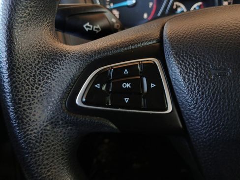 Used 2017 Ford Focus S image 17