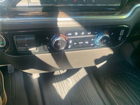 New 2026 GMC Sierra 2500 SLE w/ SLE Value Package; image 28