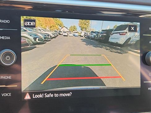 Used 2022 Volkswagen Atlas SEL Premium image 25