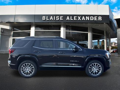 New 2027 GMC Terrain Denali AWD/4WD image 2