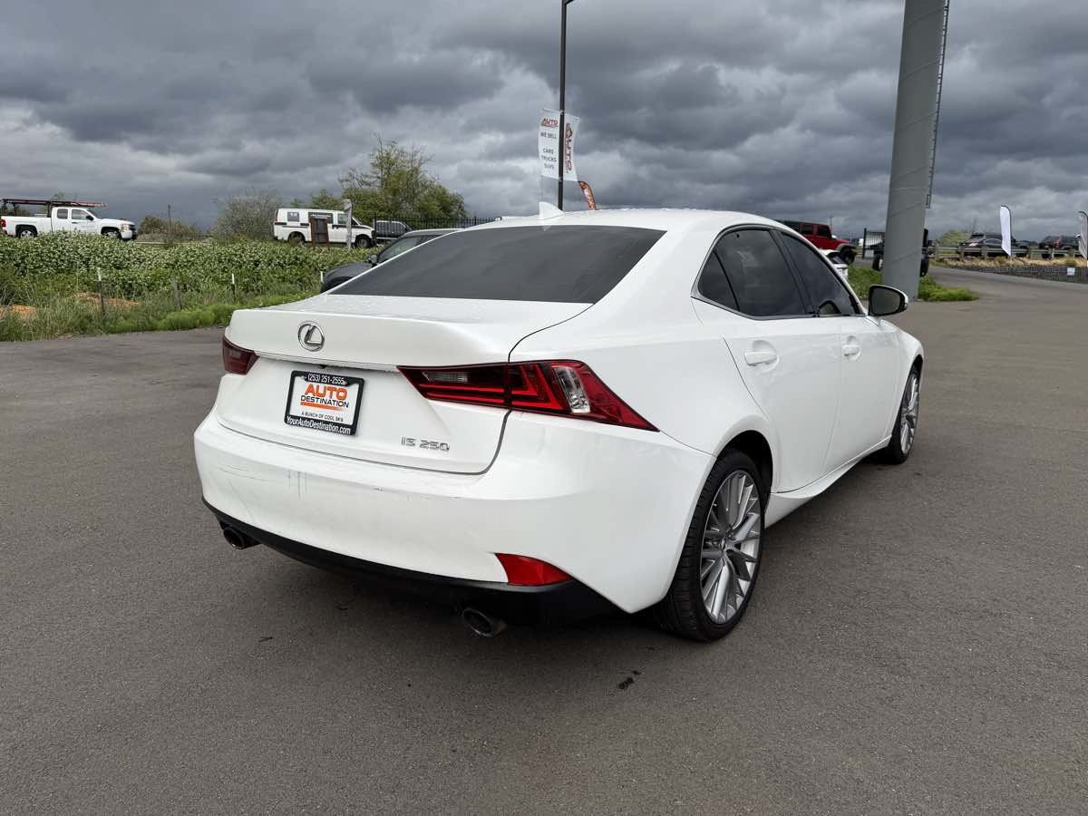 Used 2015 Lexus IS 250 w/ Navigation System Package RWD image 8
