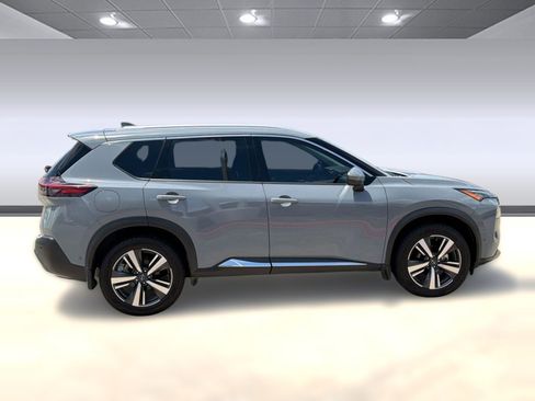 Used 2022 Nissan Rogue SL w/ SL Premium Package FWD image 8