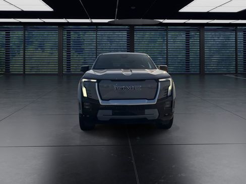 New 2024 GMC Sierra EV Denali image 3