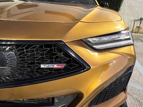 Used 2023 Acura TLX Type S image 3