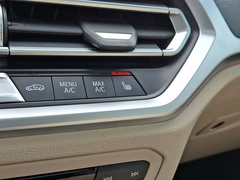 Used 2022 BMW M340i xDrive image 30