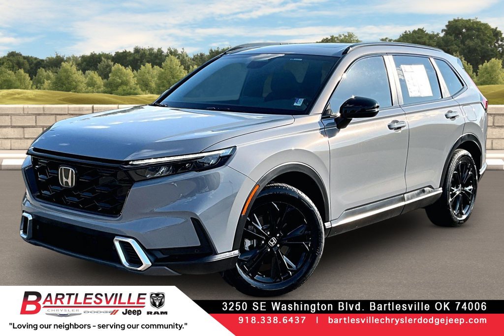 Used 2026 Honda CR-V Sport Touring image 1