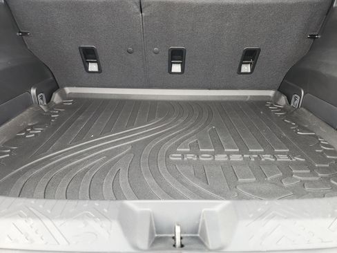 Used 2024 Subaru Crosstrek 2.0i Premium image 31