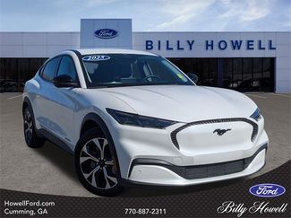 Used 2025 Ford Mustang Mach-E Select video 1