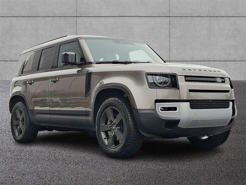 Certified 2025 Land Rover Defender 110 S image 3