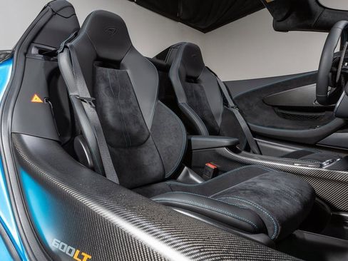 Used 2020 McLaren 600LT Spider image 13