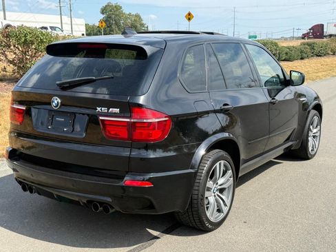 Used 2011 BMW X5 M image 18