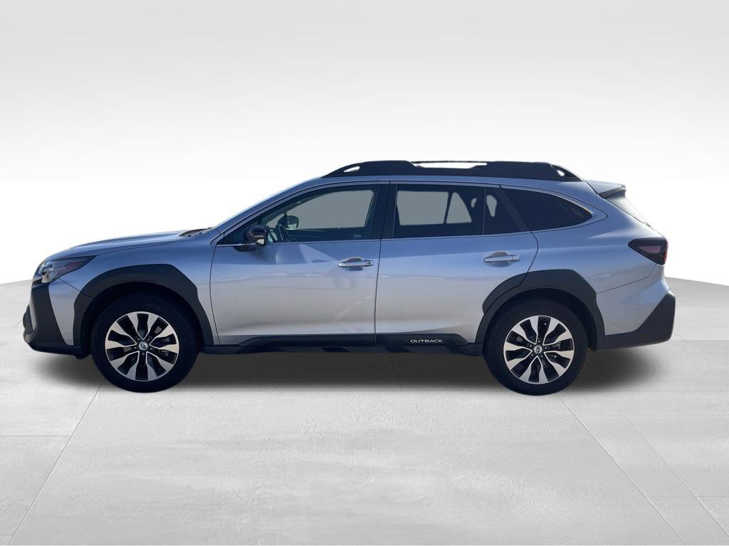 Used 2024 Subaru Outback Limited XT AWD/4WD image 4