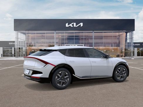 New 2026 Kia EV6 Light AWD/4WD image 6