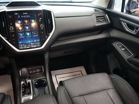 Used 2023 Subaru Ascent Limited AWD/4WD image 10