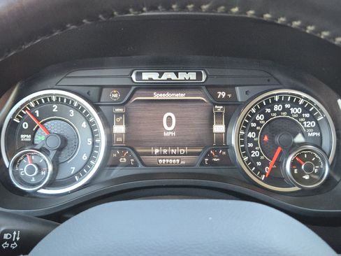 Certified 2022 RAM 1500 Laramie image 18