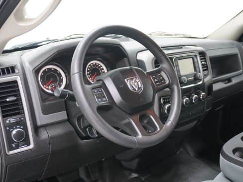 Used 2019 RAM 1500 Tradesman w/ Popular Equipment Group AWD/4WD image 9