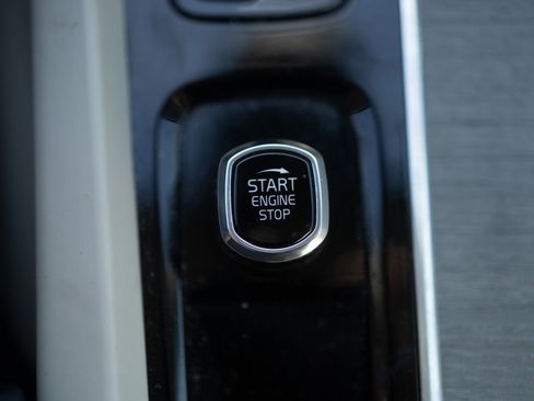 Used 2024 Volvo V60 B5 Cross Country Plus w/ Protection Package Premier image 11