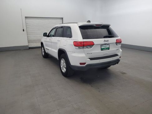 Used 2017 Jeep Grand Cherokee Laredo AWD/4WD image 5