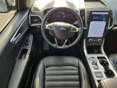Used 2024 Ford Edge SEL w/ Convenience Package AWD/4WD image 14