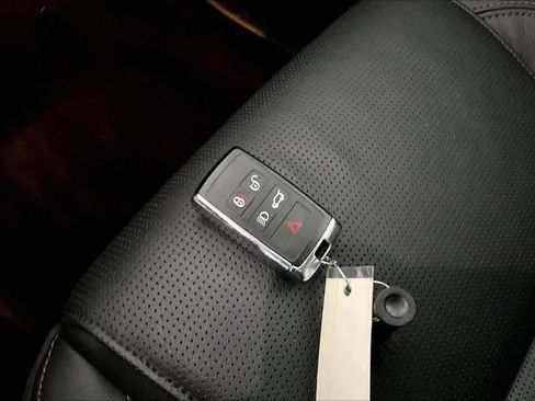 Used 2020 Jaguar E-PACE Checkered Flag AWD/4WD image 15
