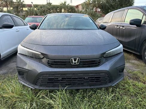 Used 2024 Honda Civic Sport image 6