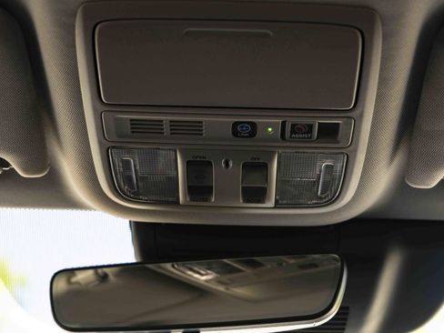 Used 2021 Honda Accord Touring image 34