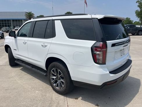 Used 2023 Chevrolet Tahoe Z71 w/ Z71 Off-Road Package AWD/4WD image 5