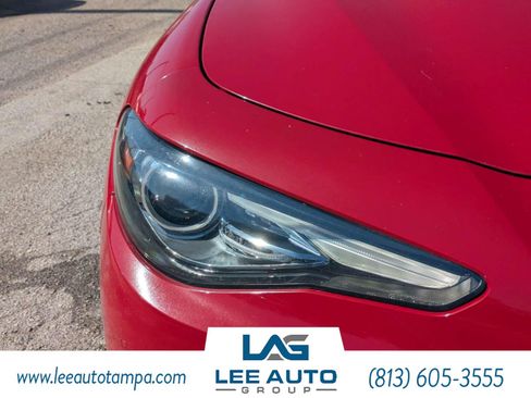 Used 2019 Alfa Romeo Giulia Ti w/ Nero Edizione AWD/4WD image 9