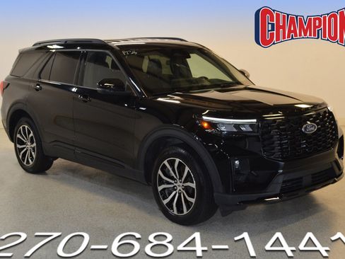 Used 2026 Ford Explorer ST-Line AWD/4WD image 1