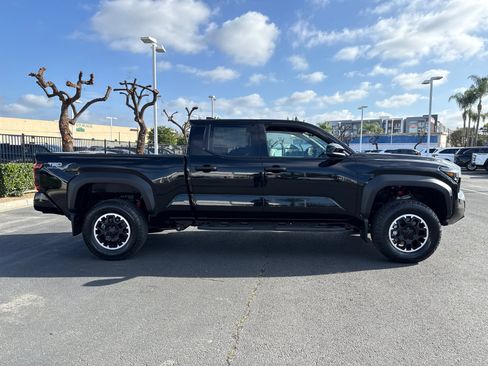 New 2026 Toyota Tacoma TRD Off-Road image 6